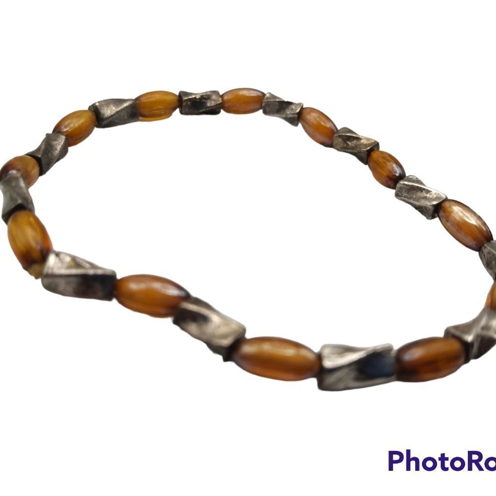 Tibetan amber‎ beaded bracelet